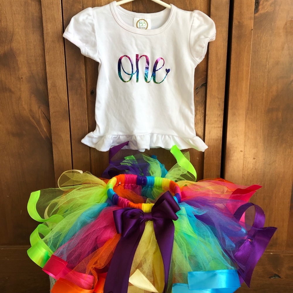Tulle skirt and shirt combo: ONE year old outfit